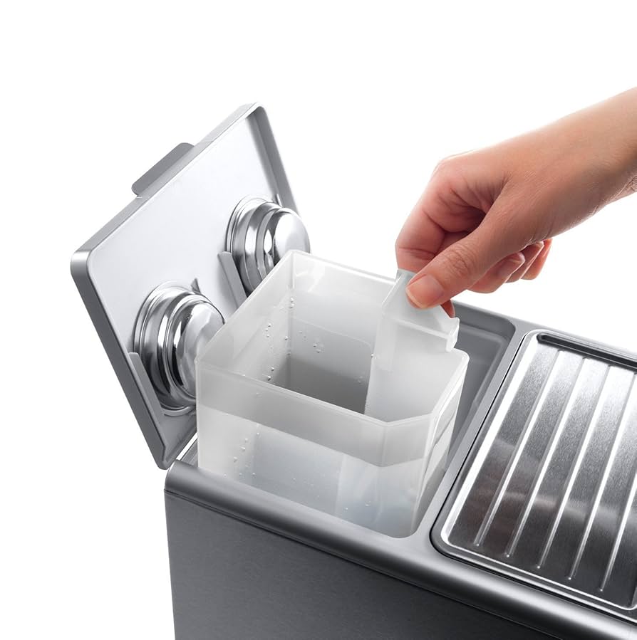 Amazon | De'Longhi ECP3630 15 Bar Pump Espresso and